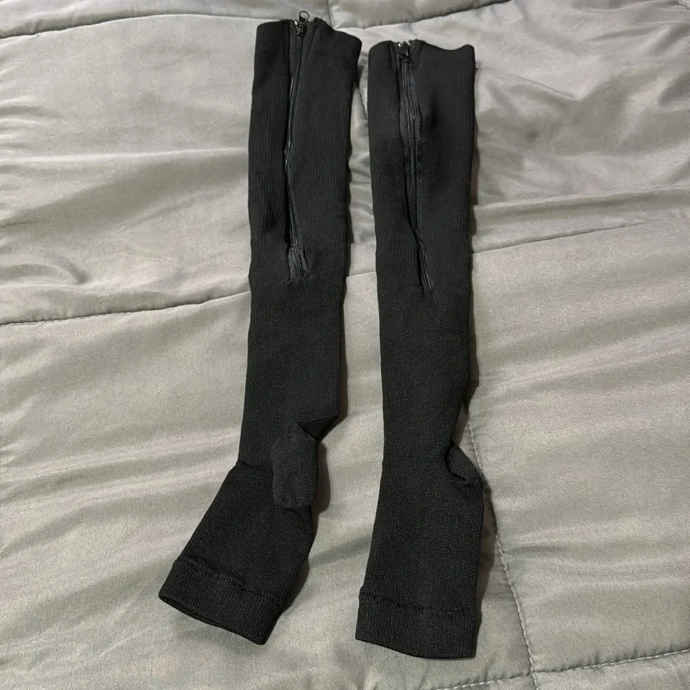 Women’s Bundle Hosiery Patterned Tights Compression Socks Knee High Preowned